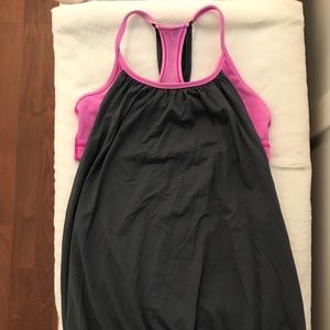 Lululemon tank